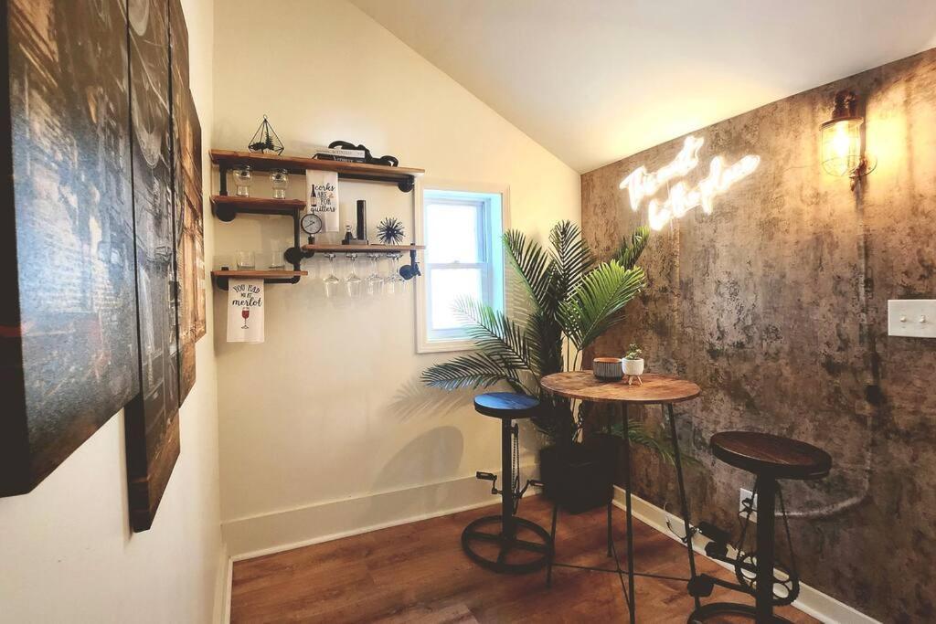 The Modern Forge Ny, Honeoye Lake Εξωτερικό φωτογραφία