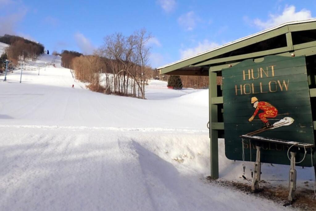 The Modern Forge Ny, Honeoye Lake Εξωτερικό φωτογραφία