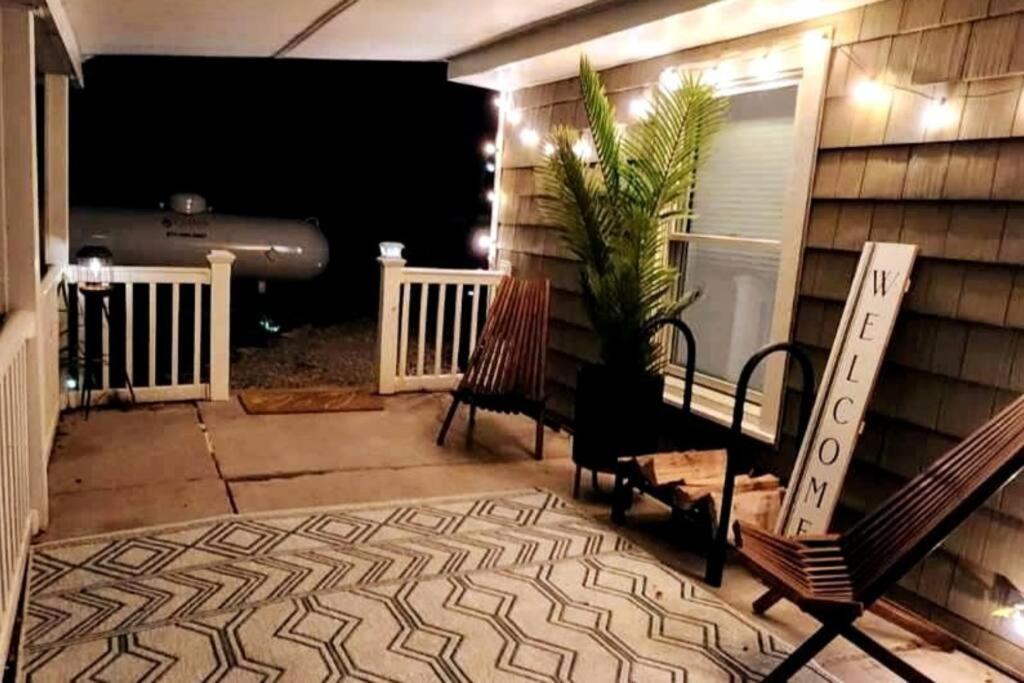 The Modern Forge Ny, Honeoye Lake Εξωτερικό φωτογραφία